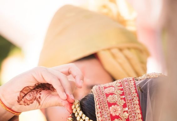 Digital Matchmaking vs Traditional Matchmaking: Which Leads to Longer-Lasting Marriages? Digital Matchmaking vs Traditional Matchmaking: Which Leads to Longer-Lasting Marriages?